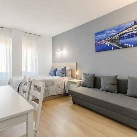 Apartament Hispalis Triana 塞维利亚 外观 照片